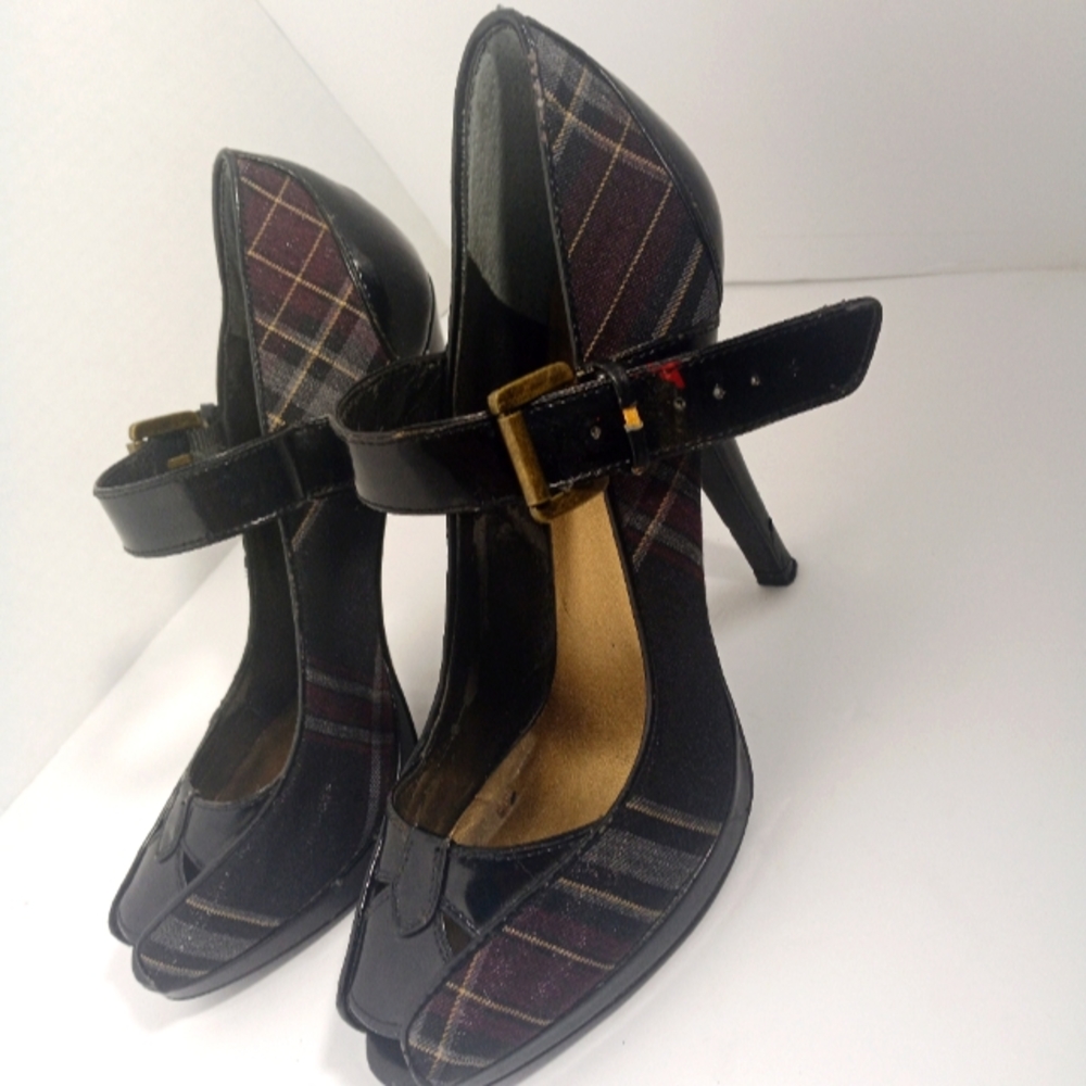 Nine West Plaid 4 1/2in Peep Toe Heels